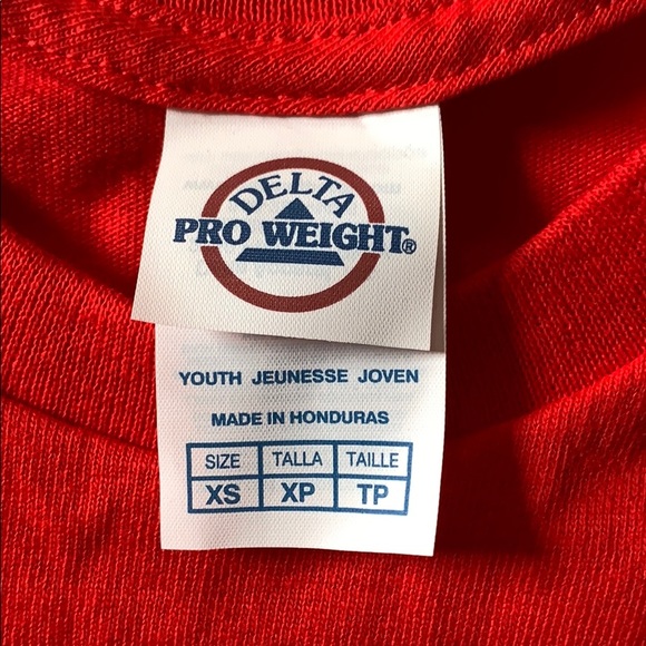 Red Kids T-shirt  Size XS  Short Sleeve Tee Cotton Delta Pro Weight Unisex NWOT - Picture 2 of 4